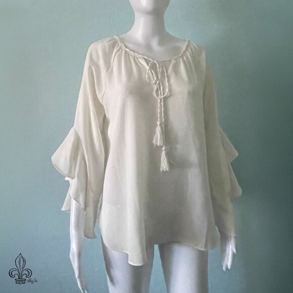 🐻‍❄️Anna Cai White Blouse🐻‍❄️ - Picture 2 of 8